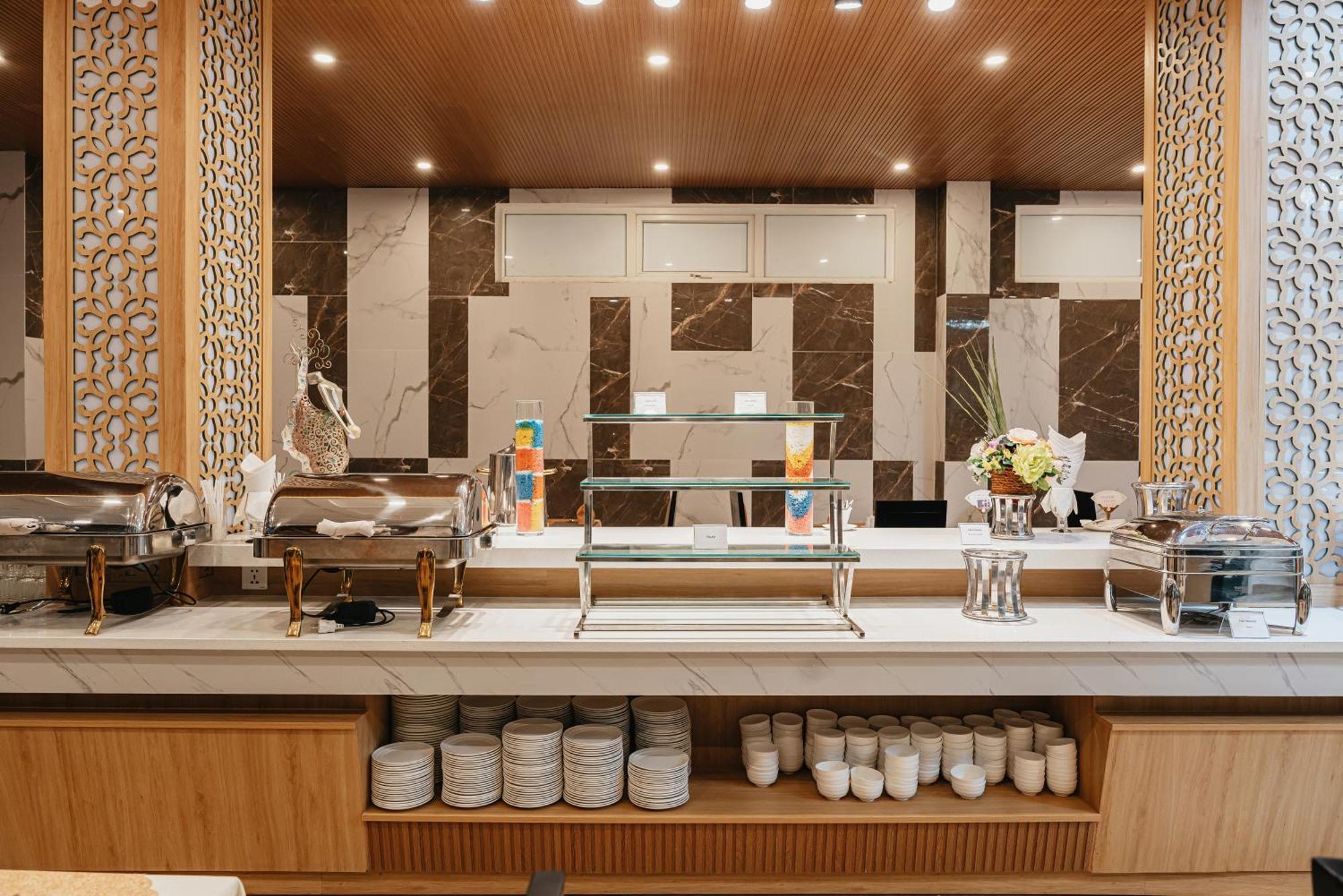 Hotel Eden Plaza Đà Nẵng Exterior foto